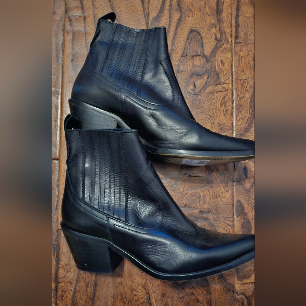 Office London Made In Spain Elegant Black Ankle Boots Size 7.5